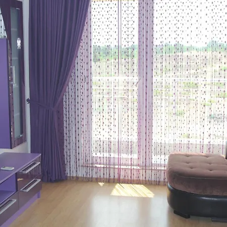 Lägenhet In Kristal Complex Nesebar